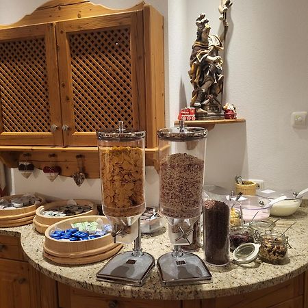 Pension Laerchenbrunn Βέστεντορφ Εξωτερικό φωτογραφία